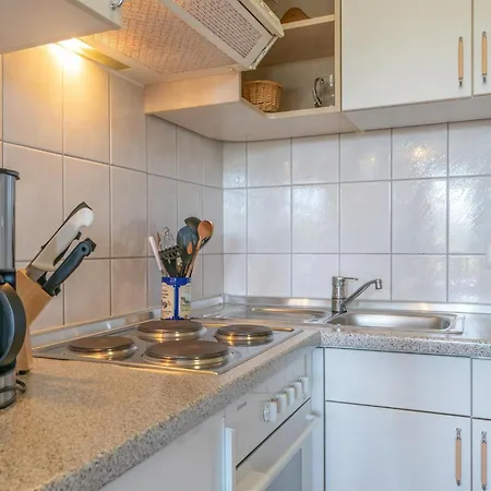 Apartment Gemuetliche Mit Balkon Und Badewanne In Sellin (Rugen)