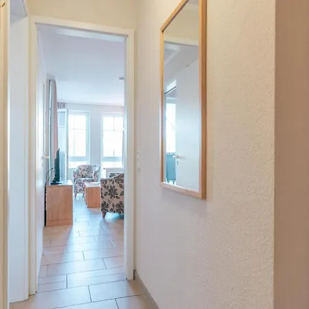 Gemuetliche Mit Balkon Und Badewanne In Apartment