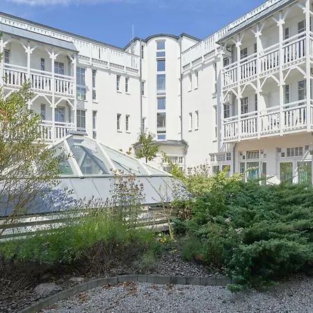 Apartment Gemuetliche Mit Balkon Und Badewanne In Sellin (Rugen)